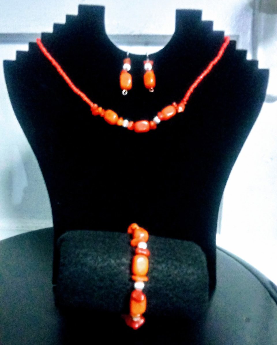 Set piedras naranjas — collar, aretes y pulsera